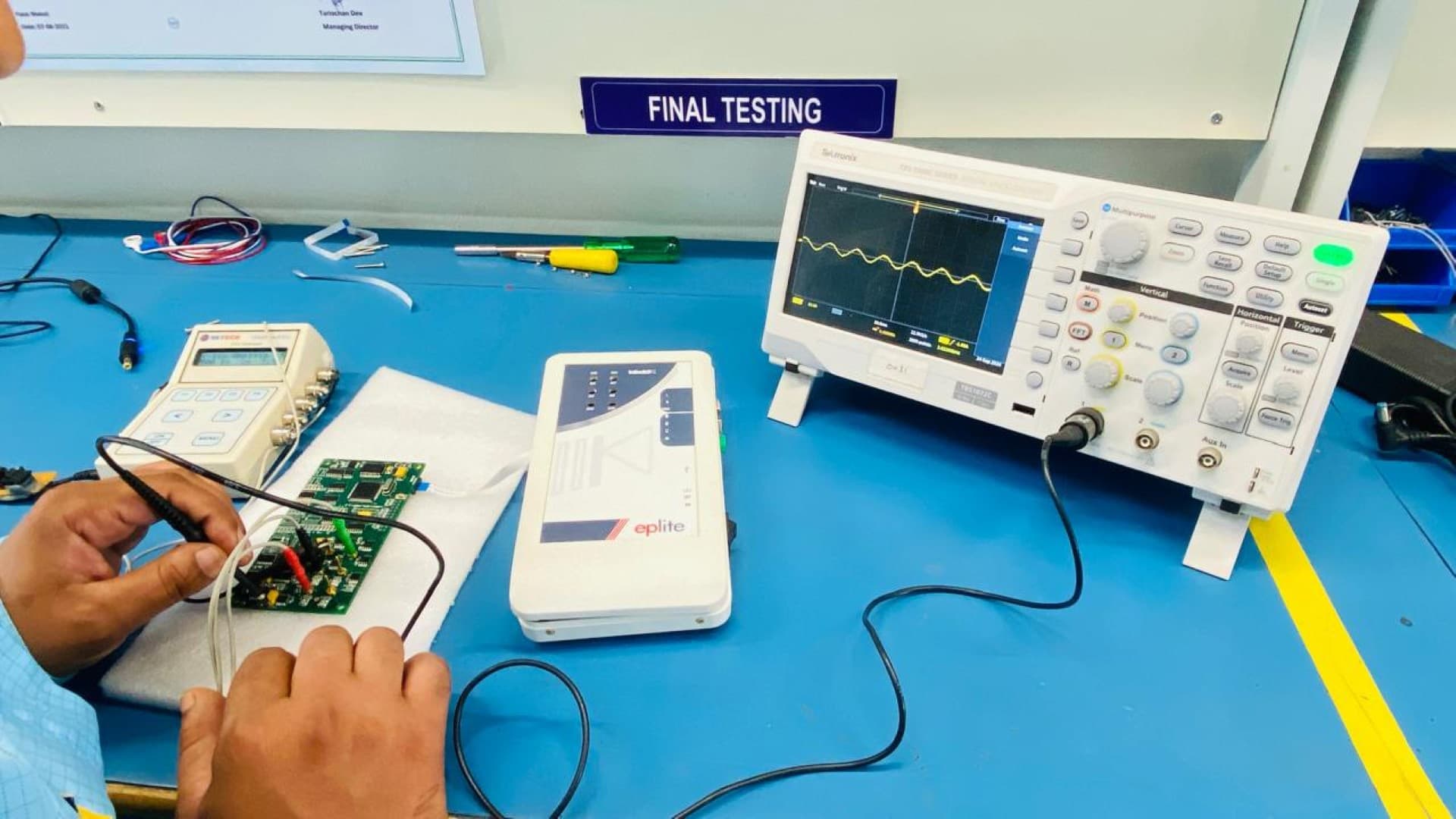Quality Control & Final Testing Workstation
